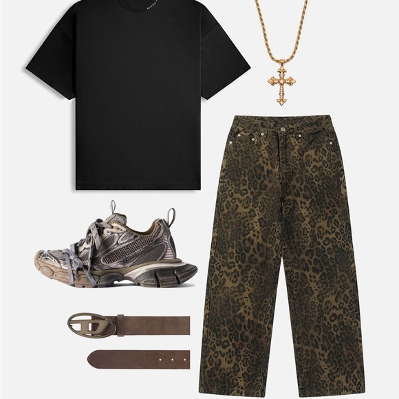 Aelfric Eden Leopard print jeans - NWT - Picture 8 of 9